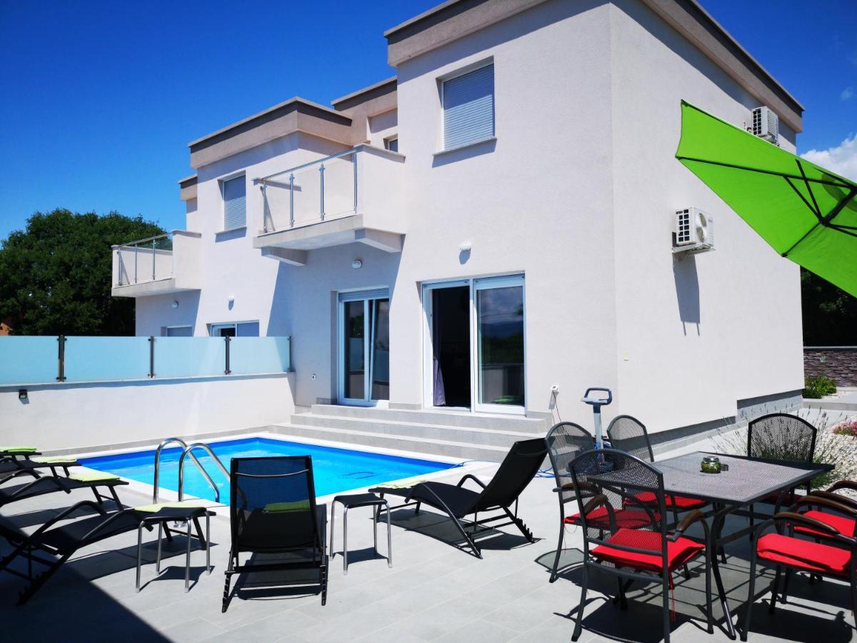 Holiday House "Sabine Green" Skrbčići Εξωτερικό φωτογραφία